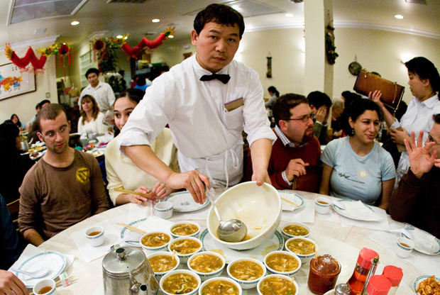 營銷比不上大勢，談歐美的圣誕“中餐日”和華商的故事|餐飲界