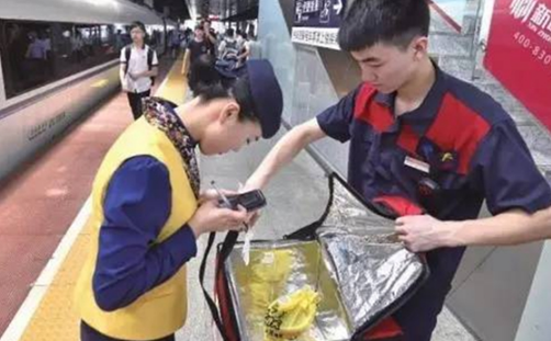 ＂高鐵外賣(mài)＂將成藍(lán)海！餐飲品牌又該如何入局？|餐飲界