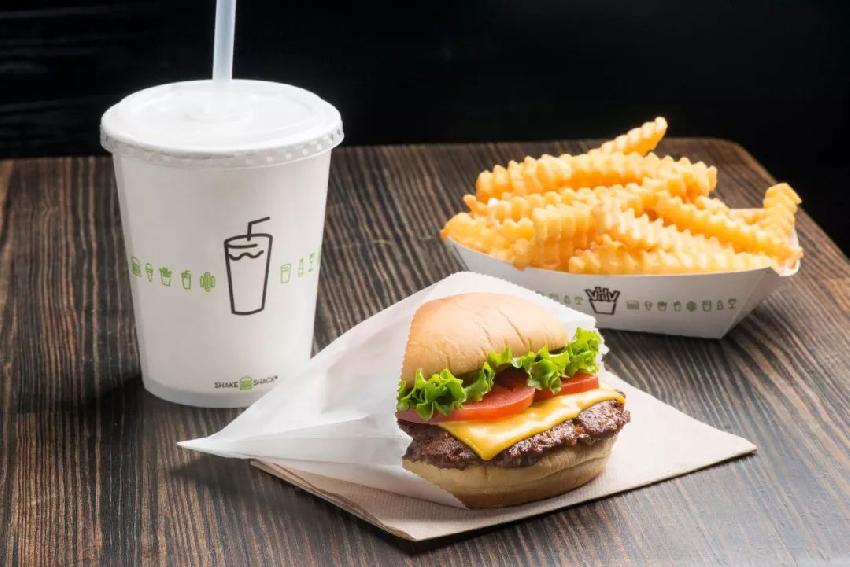 美國傳奇漢堡Shake Shack來中國前，還有一段難走的路…