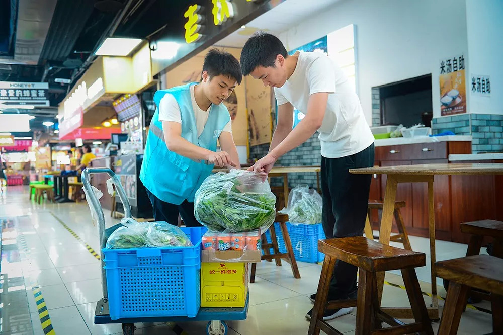 起早貪黑道不完的辛酸，破解采購難題新餐飲都在研究這1招 | 餐見