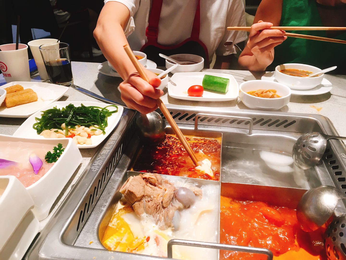 巴奴之邀，海底撈究竟“輸”在哪？ | 餐見|餐飲界