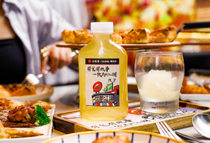 必勝客 X 江小白果立方聯(lián)名新品火熱上市！|餐飲界