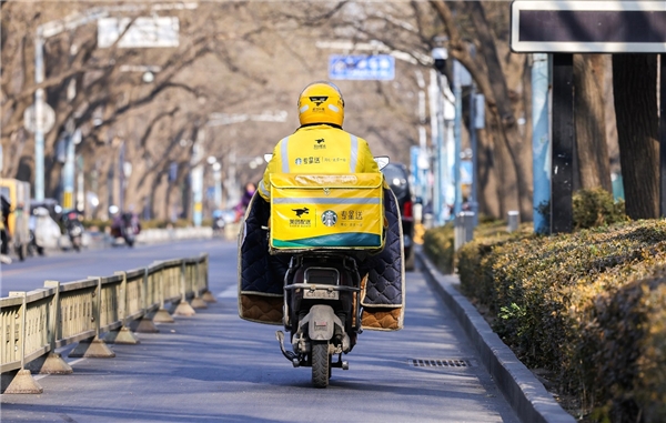 星巴克上線美團外賣提供定制化外送服務，將為餐飲商戶帶來什么啟發(fā)？|餐飲界